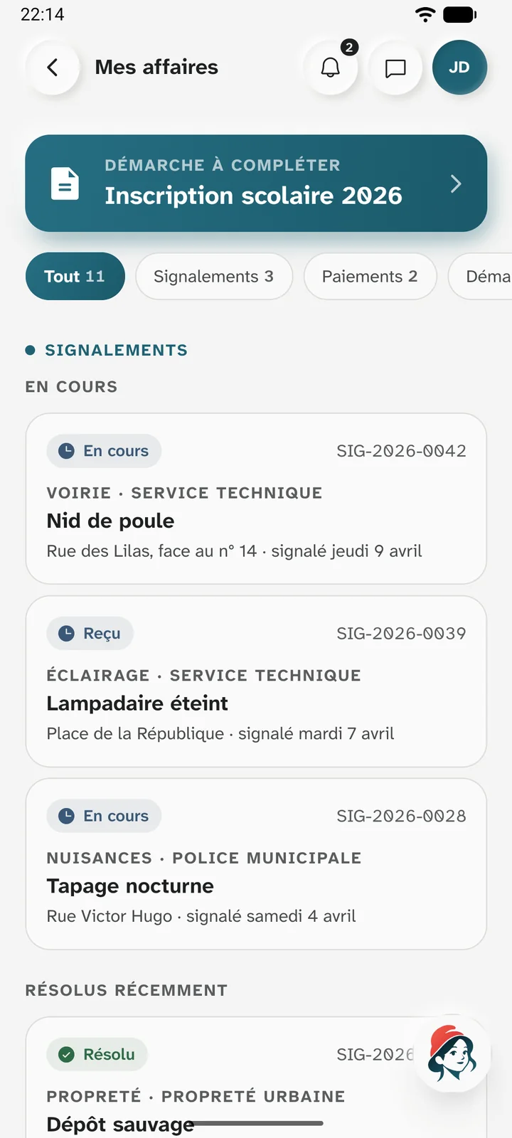 Mes affaires : la démarche à compléter, puis chaque signalement de Julie avec son état et le service qui le traite.